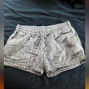 Old Navy Linen Shorts